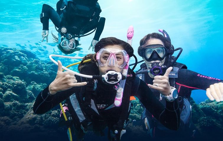 Discover Scuba Diving en Los Roques, Venezuela - Arrecife Diver's Discover Scuba Diving en Los Roques, Venezuela - Arrecife Diver's
